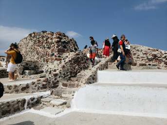 33889977_2245012718857290_2978249190561284096_n